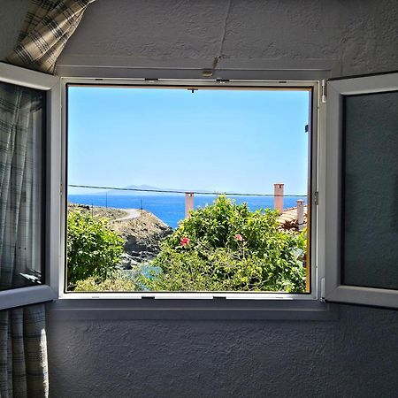 Studios Marfo Batsi  Luaran gambar
